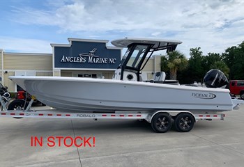 2026 Robalo 266 Cayman Alloy Gray Boat
